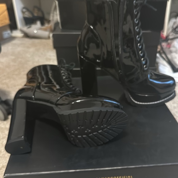 Freddie black azalea wang ankle booties. Not real leather (pu) - Picture 2 of 6